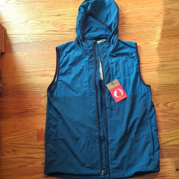 the american outdoorsman's Other - Fishing/Hiking Unisex Lightweight Vented Vest Size Small